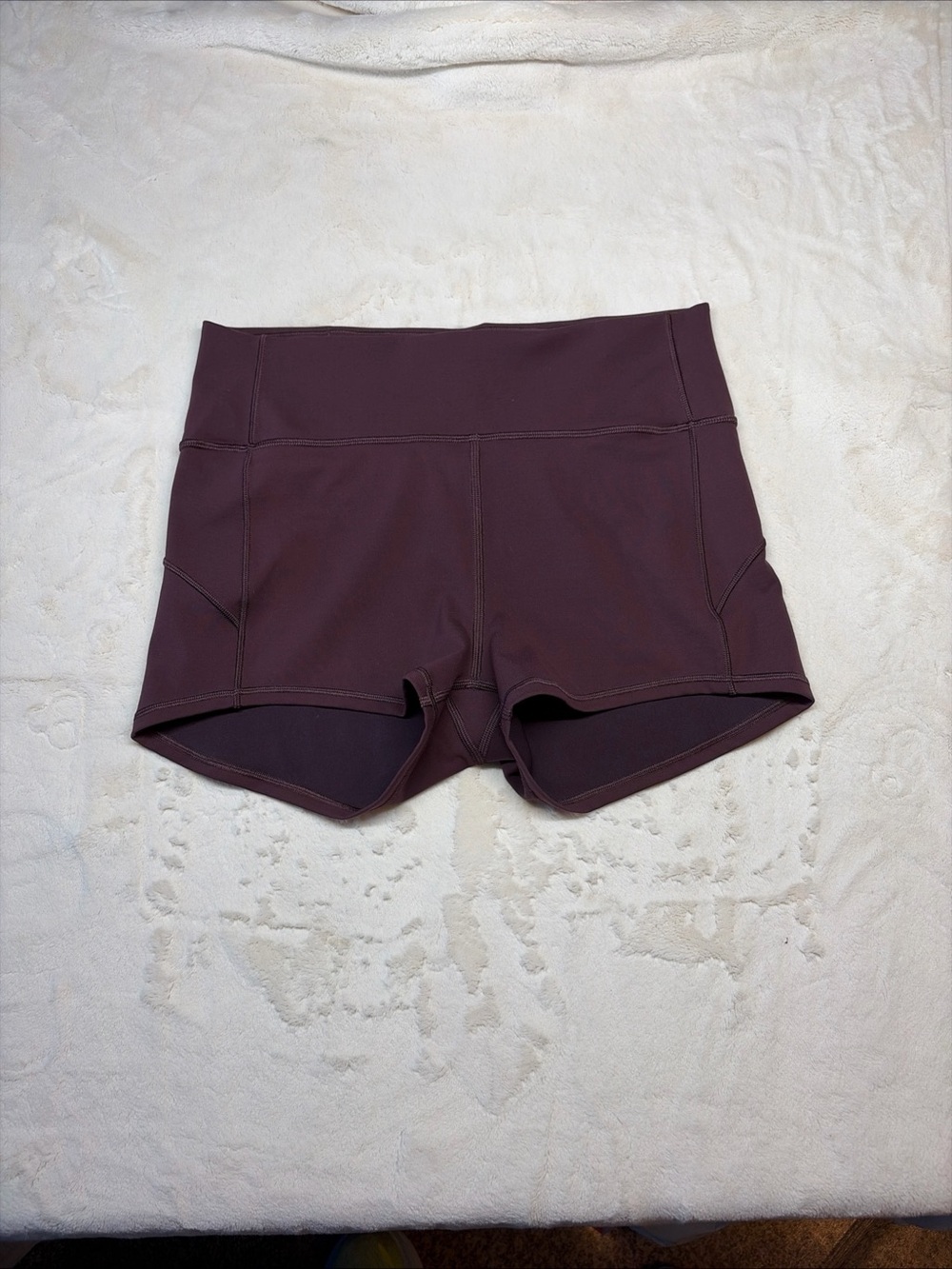 Lululemon In Movement Short Everlux Inseam 2.5in Size 10 Burgundy